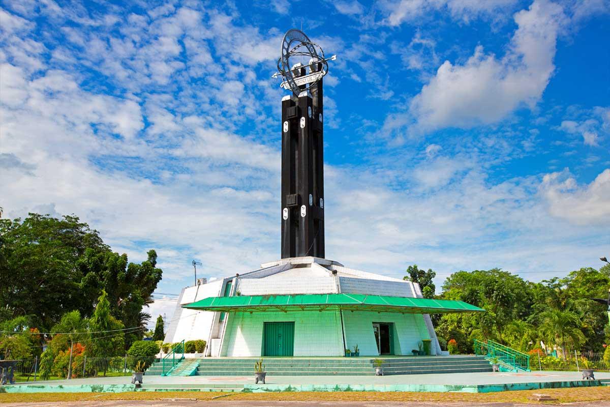 Tugu Khatulistiwa, Penanda Titik Tengah Bumi di Kota Pontianak