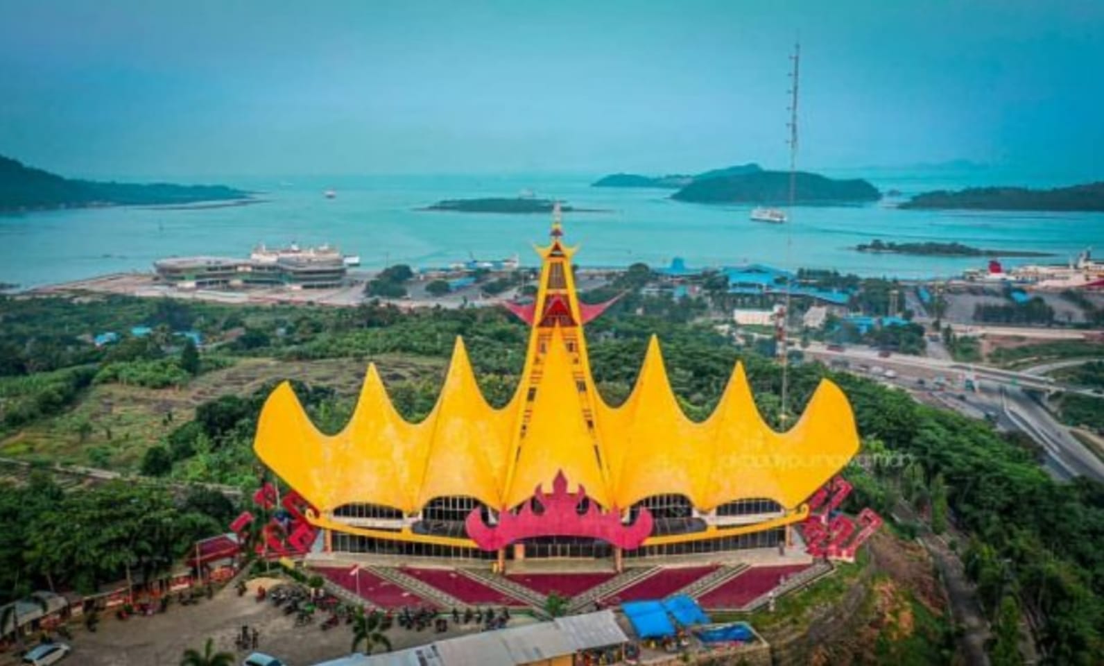 Menara Siger, Gerbang Utama Menuju Pulau Sumatra