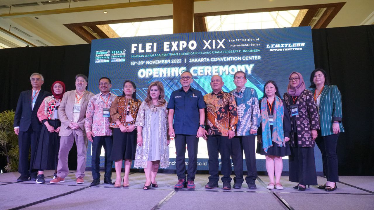 Opening Ceremony FLEI Expo 19th Edition Mendapat Sambutan Hangat dari Menteri Perdagangan serta Menteri Pariwisata dan Ekonomi Kreatif