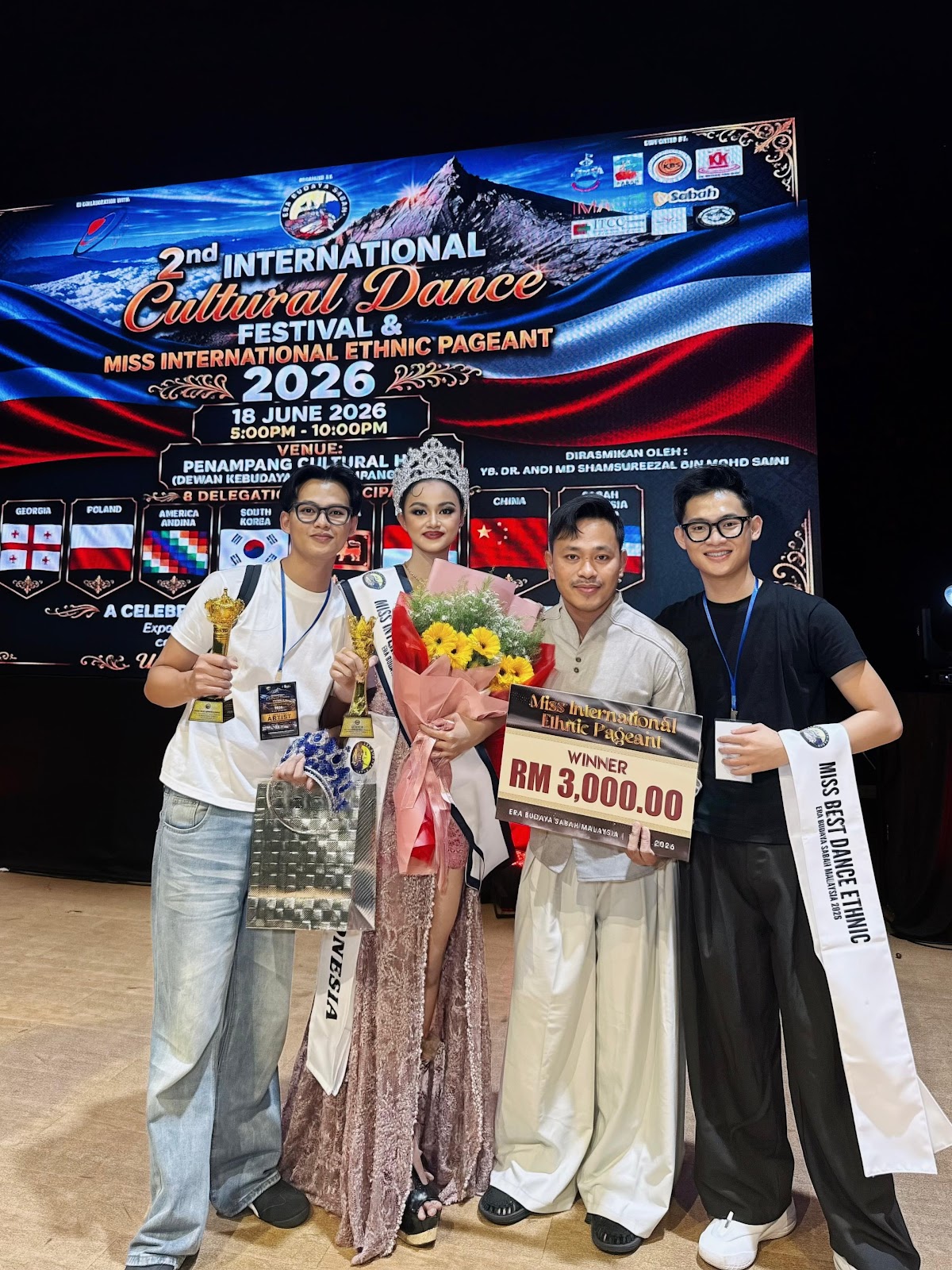 Tari Jaipong Antar Alysa Ziliana Raih Gelar Miss International Ethnic Pageant 2026