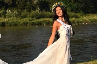 Bak Peri, Agnes Rahajeng Memukau di Midsummer Party Miss Supranational 2026