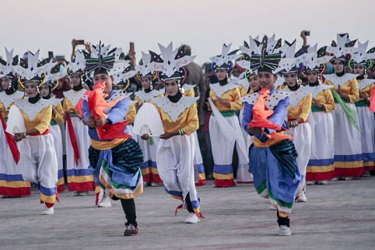 7 Tari Tradisional Sulawesi Tenggara Ini Harus Dilestarikan