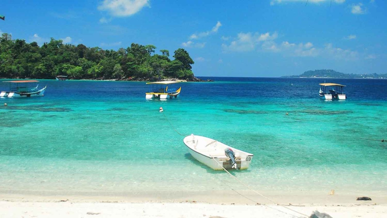 5 Deretan Pantai di Aceh yang Bikin Betah Wisatawan!