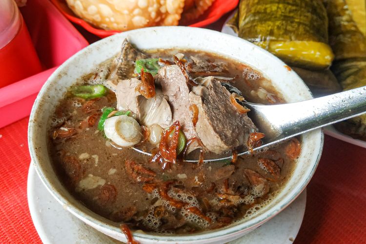 7 Kuliner Khas Makassar dari Tradisional hingga Kekinian
